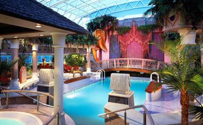 Royal Caribbean solarium