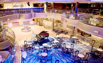 Norwegian Dawn atrium